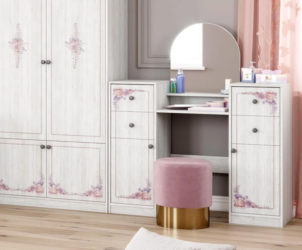 Туалетный столик «Эльза» производства «Мебельград» Туалетный столик «Эльза» производства «Мебельград»