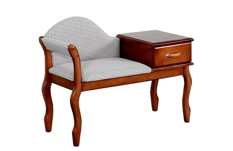 Банкетка с тумбой производства «Мебельград» Банкетка с тумбой производства «Мебельград»