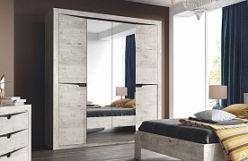 Соренто Соренто