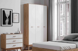 Трехдверные шкафы Трехдверные шкафы